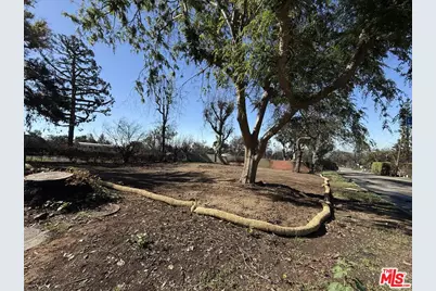 516 E Las Flores Dr, Altadena, CA 91001 - Photo 1