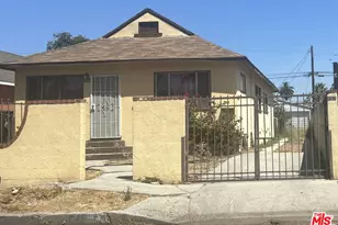 1363 W 38th St, Los Angeles, CA 90062 - Photo 1