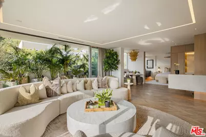 8787 Shoreham Dr #501, West Hollywood, CA 90069 - Photo 1