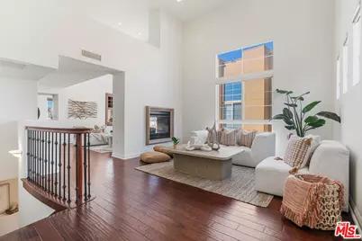 5831 Seawalk Dr #215, Playa Vista, CA 90094 - Photo 1