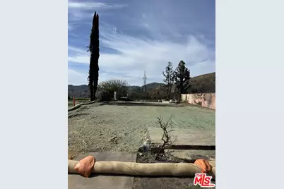 1836 Michael Ln, Pacific Palisades, CA 90272 - Photo 1