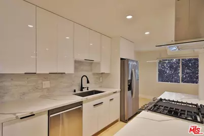 1605 Armacost Ave #101, Los Angeles, CA 90025 - Photo 1