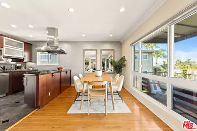 3756 Lockland Dr #C, Los Angeles, CA 90008 - Photo 1