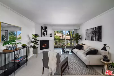 21550 Burbank Blvd #207, Woodland Hills, CA 91367 - Photo 1