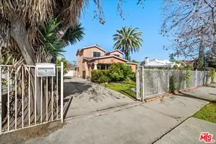 1127 S Lucerne Blvd, Los Angeles, CA 90019 - Photo 1