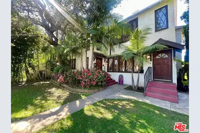 952 12th St #A, Santa Monica, CA 90403 - Photo 1