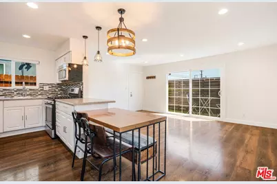 12009 Cedar Ave #A, Hawthorne, CA 90250 - Photo 1