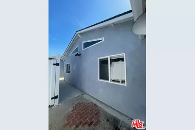 6812 W 85th Pl, Los Angeles, CA 90045 - Photo 1