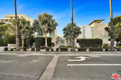 125 Pacific St #6, Santa Monica, CA 90405 - Photo 1