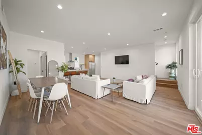 13696 Erwin St #2, Van Nuys, CA 91401 - Photo 1