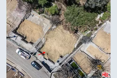 16521 Las Casas Pl, Pacific Palisades, CA 90272 - Photo 1