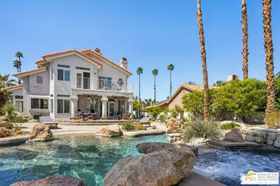 364 Oakmont Dr, Palm Desert, CA 92211 - Photo 1