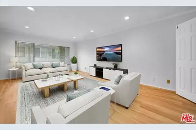 828 Lincoln Blvd #8, Santa Monica, CA 90403 - Photo 1