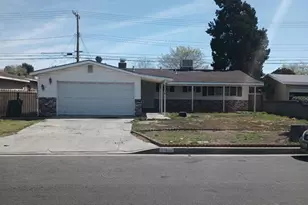 43736 Higbee Ave, Lancaster, CA 93534 - Photo 1