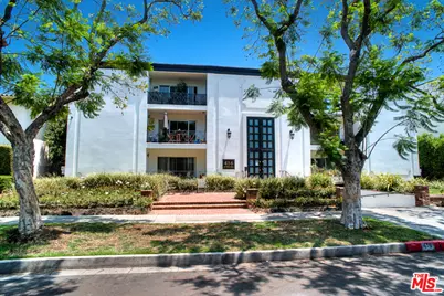 416 N Oakhurst Dr #204, Beverly Hills, CA 90210 - Photo 1