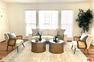 15218 Dickens St, Sherman Oaks, CA 91403 - Photo 1