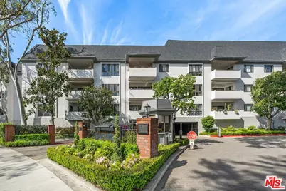 637 Wilcox Ave #1E, Los Angeles, CA 90004 - Photo 1