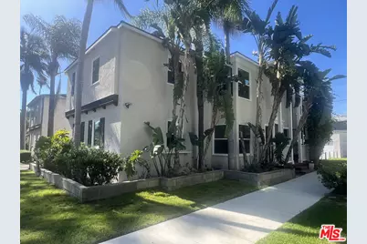 4127 W Toluca Lake Ave, Burbank, CA 91505 - Photo 1