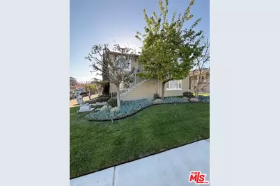 6103 S Fairfax Ave, Los Angeles, CA 90056 - Photo 1