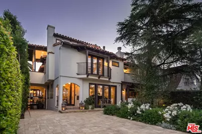 728 12th St, Santa Monica, CA 90402 - Photo 1