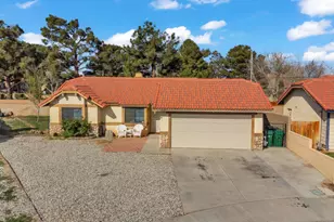 1008 Angela Ct, Lancaster, CA 93535 - Photo 1