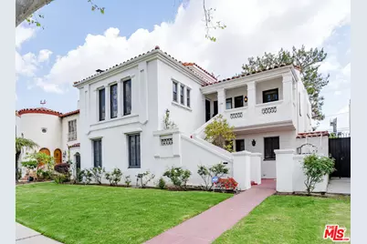 138 N Detroit St, Los Angeles, CA 90036 - Photo 1