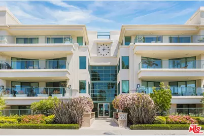 951 Ocean Ave #102, Santa Monica, CA 90403 - Photo 1
