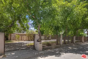 8400 Encino Ave, Northridge, CA 91325 - Photo 1