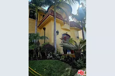 620 Lorna Ln, Los Angeles, CA 90049 - Photo 1