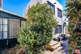 5150 Raleigh St, Los Angeles, CA 90004 - Photo 1