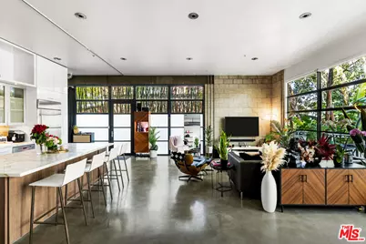 1534 17th St #101, Santa Monica, CA 90404 - Photo 1