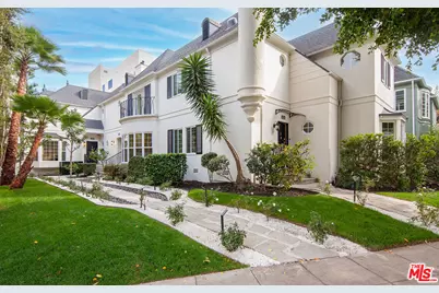 422 Smithwood Dr #B, Beverly Hills, CA 90212 - Photo 1