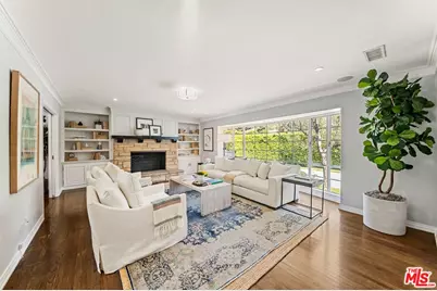 2107 Coldwater Canyon Dr, Beverly Hills, CA 90210 - Photo 1