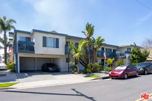 425 13th St, Huntington Beach, CA 92648 - Photo 1