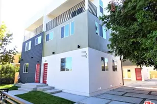 1113 Carmona Ave, Los Angeles, CA 90019 - Photo 1