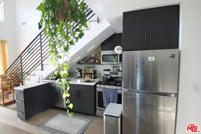 321 N Bixel St #5, Los Angeles, CA 90026 - Photo 1