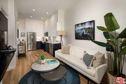 3223 Wilshire Blvd #306, Santa Monica, CA 90403 - Photo 1