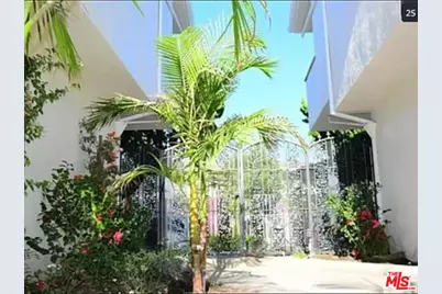 1027 20th St #O, Santa Monica, CA 90403 - Photo 1