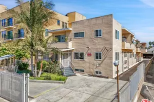 1046 S Norton Ave, Los Angeles, CA 90019 - Photo 1