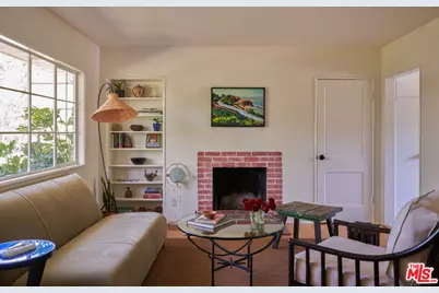 5382 Village Grn, Los Angeles, CA 90016 - Photo 1