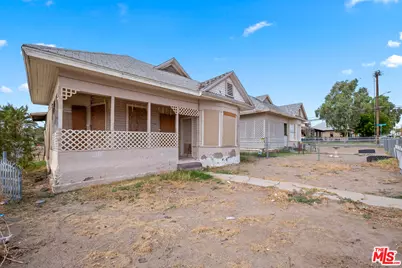 419 Acoma St, Needles, CA 92363 - Photo 1