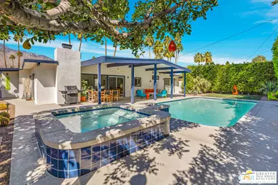 236 N Farrell Dr, Palm Springs, CA 92262 - Photo 1