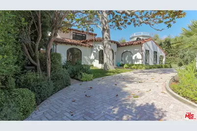 317 Mesa Rd, Santa Monica, CA 90402 - Photo 1