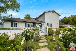 10355 Camarillo St, Toluca Lake, CA 91602 - Photo 1