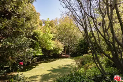 7666 Woodrow Wilson Dr, Los Angeles, CA 90046 - Photo 1