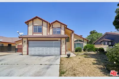 647 E Avenue J10, Lancaster, CA 93535 - Photo 1