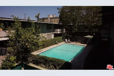 11133 Rose Ave #16, Los Angeles, CA 90034 - Photo 1