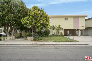 2038 S Holt Ave, Los Angeles, CA 90034 - Photo 1