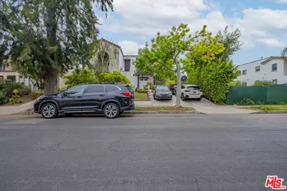 8316 W 4th St #B, Los Angeles, CA 90048 - Photo 1