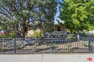 2031 Glyndon Ave, Venice, CA 90291 - Photo 1